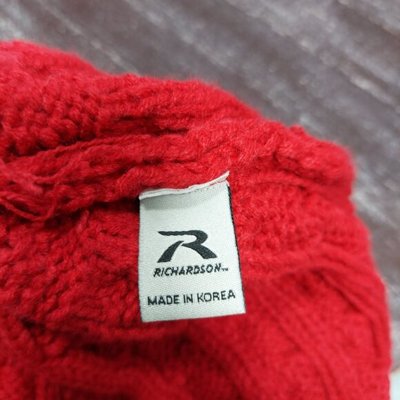 Red Cable Knit Beanie Hat By Richardson - Picture 6 of 6
